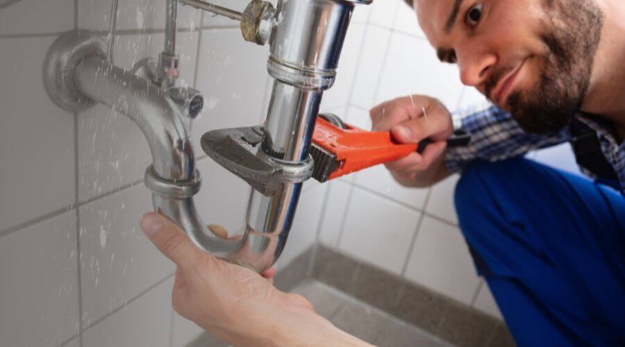 Professional bathroom faucet installation in Premont, TX